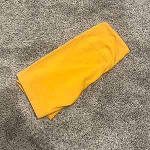 These shorts were amazing for the summer, nice mustard yellow color.